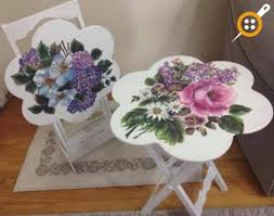 Ahsap Boyama Sehpa Modelleri Ahsap Sehpa Boyama Nasil Yapilir Cicekli Desenler Degistirilmis Siseler Fiskos Masalari