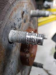 If it is hard to turn, the threads have been damaged by improper how much does it matter if the lugs and studs are hot, cold, or just right? This Is What Happens When The Shop Before You Doesn T Put Lug Nuts On By Hand Justrolledintotheshop