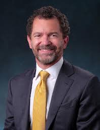 Heidi Panek's Instagram, Twitter & Facebook