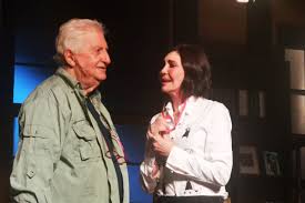 Tesoro mi si è allargata la famiglia. Sul Lago Dorato Gianfranco D Angelo Corinne Clery Fiordaliso La Recensione Teatro It