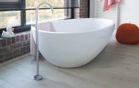 Surprisingly, laminate flooring is a better bathroom flooring choice than solid hardwood. Laminate For A Warm Water Resistant Bathroom Floor Berryalloc