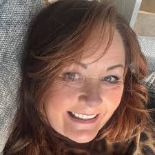 Looking for a cat sitter in Romsey to feed and water just once a day. Any  recommendations welcome 🐈‍⬛