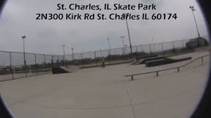 Duas pistas de skate, boardshop com as melhores marcas, restaurante mexicano e cabelereiro. New St Charles Skatepark In St Charles Skate In