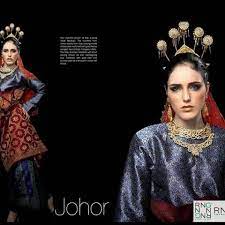 Baju kurung johor untuk perempuan menjadi sinonim dengan baju kurung tradisional yang standard. Image Result For Baju Tradisional Johor Fashion Hijabi Outfits Casual Fashion Details