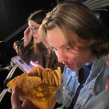 ookkkkk summers over, let's play 📷- @whitakermarisa <33