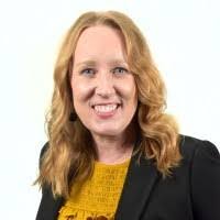 Janine Tracy's Instagram, Twitter & Facebook