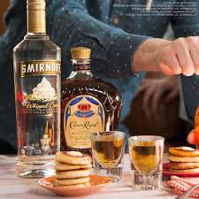 Whiskey Pancake Shot It S Much Easier To Make A Round Of Whiskey Pancake Shots Than To Fit A Stack Of Tiny W Shot Recipes Shots Alcohol Recipes Brunch Drinks