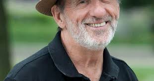 Paul M. Babich is the 2015 Beaches Citizen of the Year