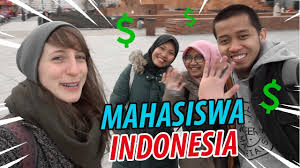 Namun, slovakia juga punya tembok tangguh. Apakah Hidup Di Polandia Mahal Pendapat Mahasiswa Indonesia Globe In The Hat 11 Youtube