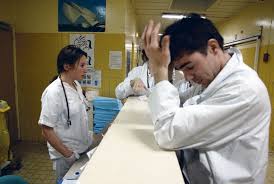 Travail de nuit en milieu hospitalier legislation. Les Faux Espoirs Et Vrais Dangers Des Douze Heures A L Hopital L Humanite