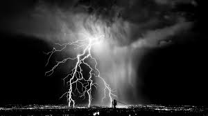Black And White Desktop Wallpaper Hd Lightning Wallpaper Clouds Black White Hd Desktop Wallpapers Afbeeldingen Bliksem Achtergronden