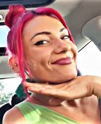 Diane Pimentel's Instagram, Twitter & Facebook