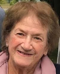 Barbara Lavoie's Instagram, Twitter & Facebook