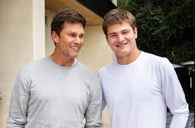 Tom Brady meets Drake Maye, shares advice with 2024 rookies