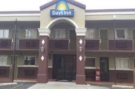 Apply to guest service agent, front desk agent, room attendant and more! Days Inn By Wyndham Hot Springs Hot Springs Ar Hotels