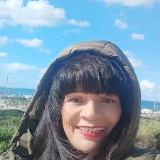 Angela Rojas León (@leonangelarojas) • Threads, Say more