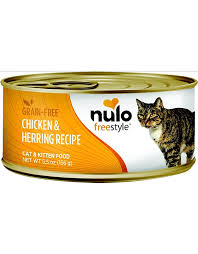 The food is 42 percent protein, 15 percent fat, 5 percent fiber, and 10 percent moisture. Nulo Freestyle Canned Cat Food Chicken Herring The Pet Beastro The Pet Beastro