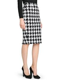 Black And White Houndstooth Skirt Outfit Pied De Poule Kokerrok Dames Mango Nederland Houndstooth Pencil Skirt Fashion Pencil Skirt Houndstooth Skirt Outfit