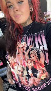 I had a dream last night that Jelly started working where my husband works  and he started picking my husband up to ride to work with him. I stayed