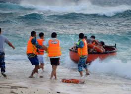 Vinh là thành phố trực thuộc tỉnh nghệ an, việt nam, là trung tâm kinh tế và văn hóa lớn nhất khu vực bắc trung bộ của việt nam và là đầu mối quan trọng trong cửa ngõ kinh tế giữa myanmar, thái lan, lào và việt nam. Trung Tam Khi TÆ°á»£ng Thá»§y VÄƒn Trung Æ°Æ¡ng Ä'áº¿n Phut Chot Bao Sá»' 16 Ä'a Diá»…n Biáº¿n Báº¥t Ngá» Tin Tá»©c