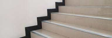 Treppenfliesen fliesenhandel mit verlegung bei romero fliesen. Treppe Richtig Fliesen Toom Baumarkt