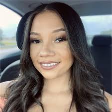 Aileen Vásquez Email & Phone Number