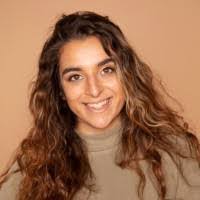 Danielle Russo's Instagram, Twitter & Facebook