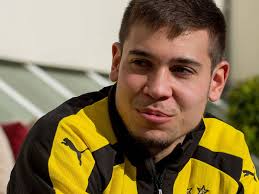 Esta é a terceira de quatro partes da entrevista exclusiva com raphaël guerreiro, internacional português do borussia dortmund, que será publicada ao longo deste domingo no ze Raphael Guerreiro Im Kicker Interview Dortmund Statt Paris War Richtig Kicker