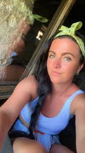 Dora the explorer day 2 solo adventures 🤘🏽🤣 Early bird catches the worm  or sunburn 😳🤣 Nice hike up Haystacks this morning, then down to the  natural pools. Found myself a nice