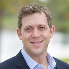 Craig Aronoff's Instagram, Twitter & Facebook