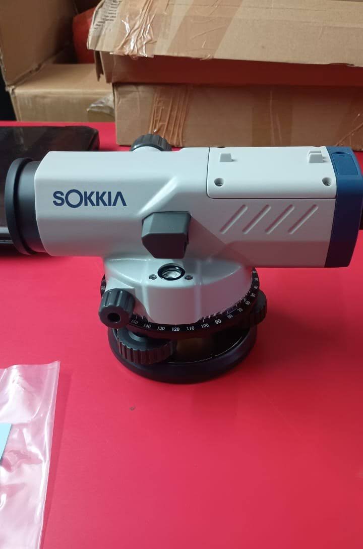 Automatic Level (Auto Level) 24x / 32x Magnification product image