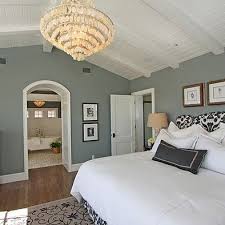 Sherwin Williams Comfort Gray Beautiful And Relaxing In This Master Bedroom Soothing Gray Bedroom Home Traditional Bedroom Bedroom Colors