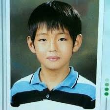 Pin By Re On Kim Taehyung In 2020 Bts Predebut Taehyung Kim Taehyung