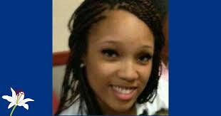 Shaniqua Simmons's Instagram, Twitter & Facebook