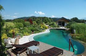 Schwimmteich Typ Base 3 Mit Heller Sarnafil Folie Und Wasserfall Schwimmteich Naturschwimmbader Hauser Mit Pool