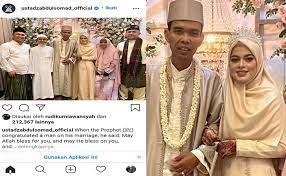 Keluarga santriwati asal jombang itu senang dengan rencana pernikahan tersebut. M4orjlwlrv7bem