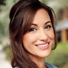 Melissa Papel: Filmmaker, actor and host/prese…