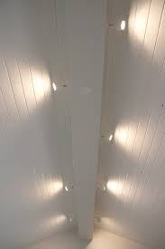 Adjustable tracks give you the flexibility to direct each light in the desired direction. House Tweaking