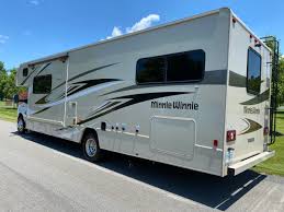 Maybe you would like to learn more about one of these? Our First Rv Rental Minnie Winnie Winnebago 31h Motorhome Pizza In Motion