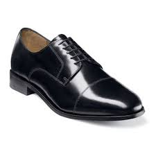 Stylish Dress Shoes Will Have You Looking Extra Dashing And Debonair With Their Polished Cap Toes Florsheim Shoes Cap Toe Oxfords Oxford Shoes Men