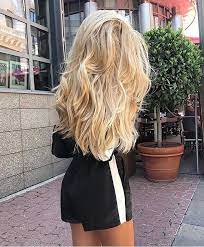 If you are not one for long hair, then this fade haircut is great for your platinum blonde hair. É›Ê‚É¬à½žÉ›É©É©a É›Ê‚É¬à½žÉ›É©É©a Langhaar Longhairstyles Hairstyles Hair Styles Thick Blonde Hair Long Blonde Hair