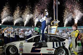 Joey logano won the meijer 300 at kentucky speedway, last week the series saw brother's kurt and kyle busch lead a combined 113 of 269 laps at in the quaker state 400. Ranking Kentucky Speedway S 9 Nascar Cup Races By Excitement Lexington Herald Leader