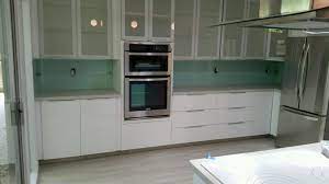 Decor cabinets is a manitoba based manufacturer focused on producing beautiful custom kitchen bath and specialty cabinets since 1977. Painted Glass Back Splash Am Southgate Glass Office Photo Glassdoor Co In