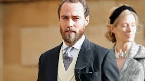 Nero, blu, oltremare blu, blu navy e grigio antracite. Matrimonio Cosa Indossare Se Siete Tra Gli Invitati Del Grande Giorno Gq Italia