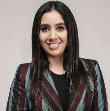 Dina Elias's Instagram, Twitter & Facebook