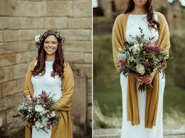 Create your own artificial wedding bouquets arrangements with silk flower stems from rustic reach. 10 Bohemian Wedding Bouquets For Any Style Wedding