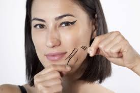 Amazon.com : Beth Bender Beauty Eyeliner Tool