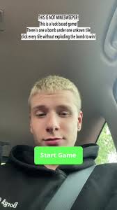 Aaron Emling's Instagram, Twitter & Facebook