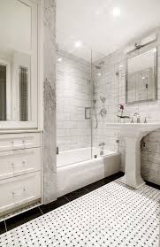 Black And White Bathroom By Pett Associates White Marble Bathrooms Classic Bathroom Gray And White Bathroom