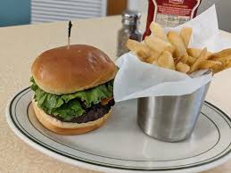 Betsy S Round The Corner Handcrafted Burger Food Culinary Foodie
